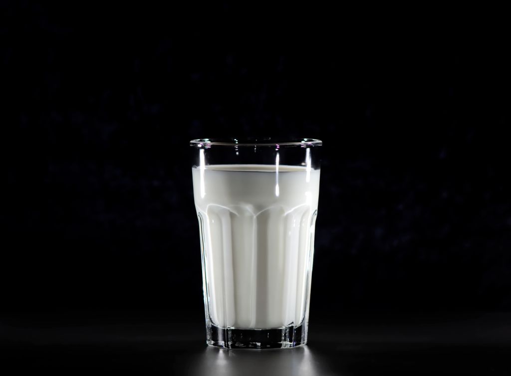 Image for the word: milk (English Vocabulary)